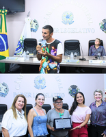 Câmara Municipal de Prata - MG entrega título de cidadão honorário em sessão ordinária